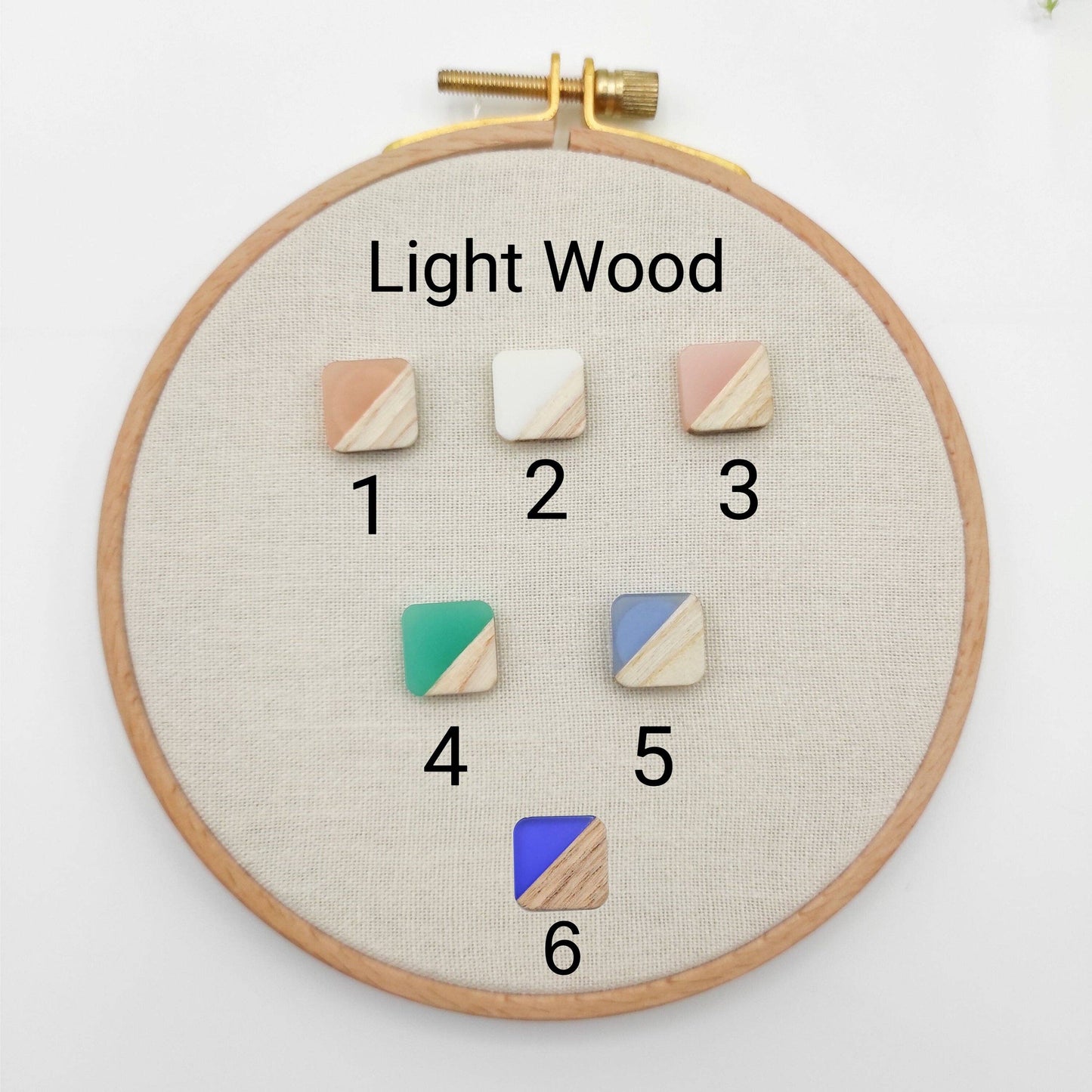 Small Square needle minder