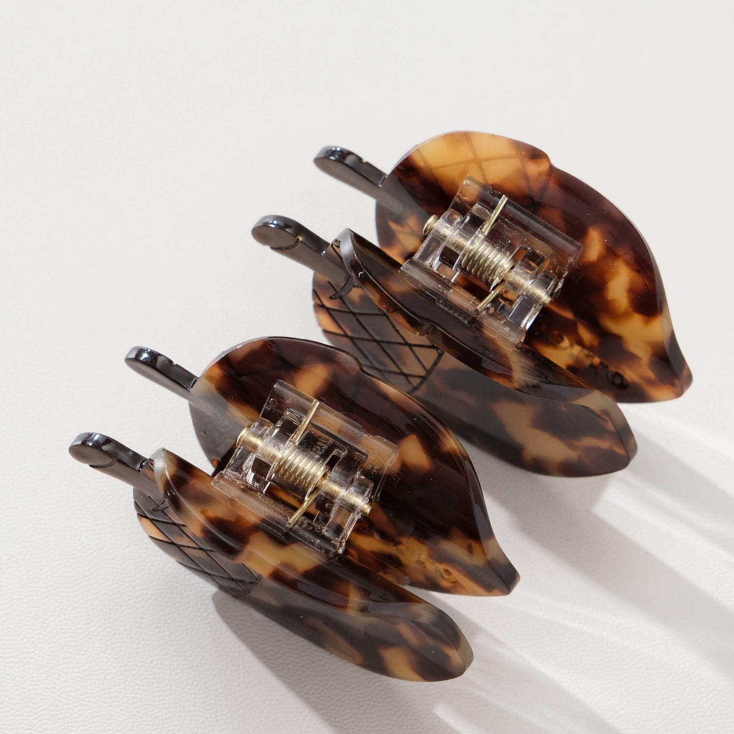 Acorn Claw Clip - Small