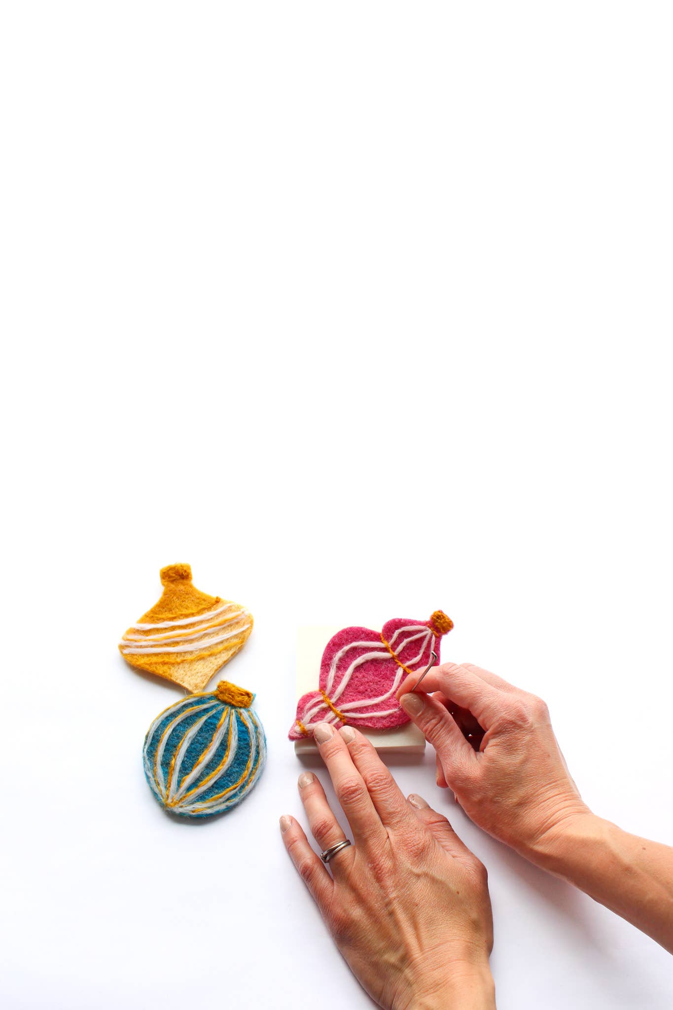 Christmas Bauble Felting Craft Kit