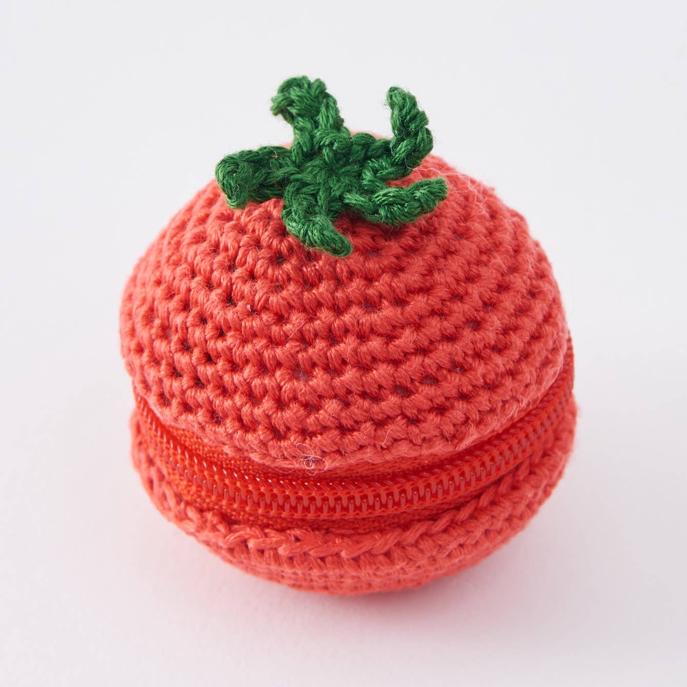 COSMO Tiny Pouch Crocheted with Embroidery Thread Kit
