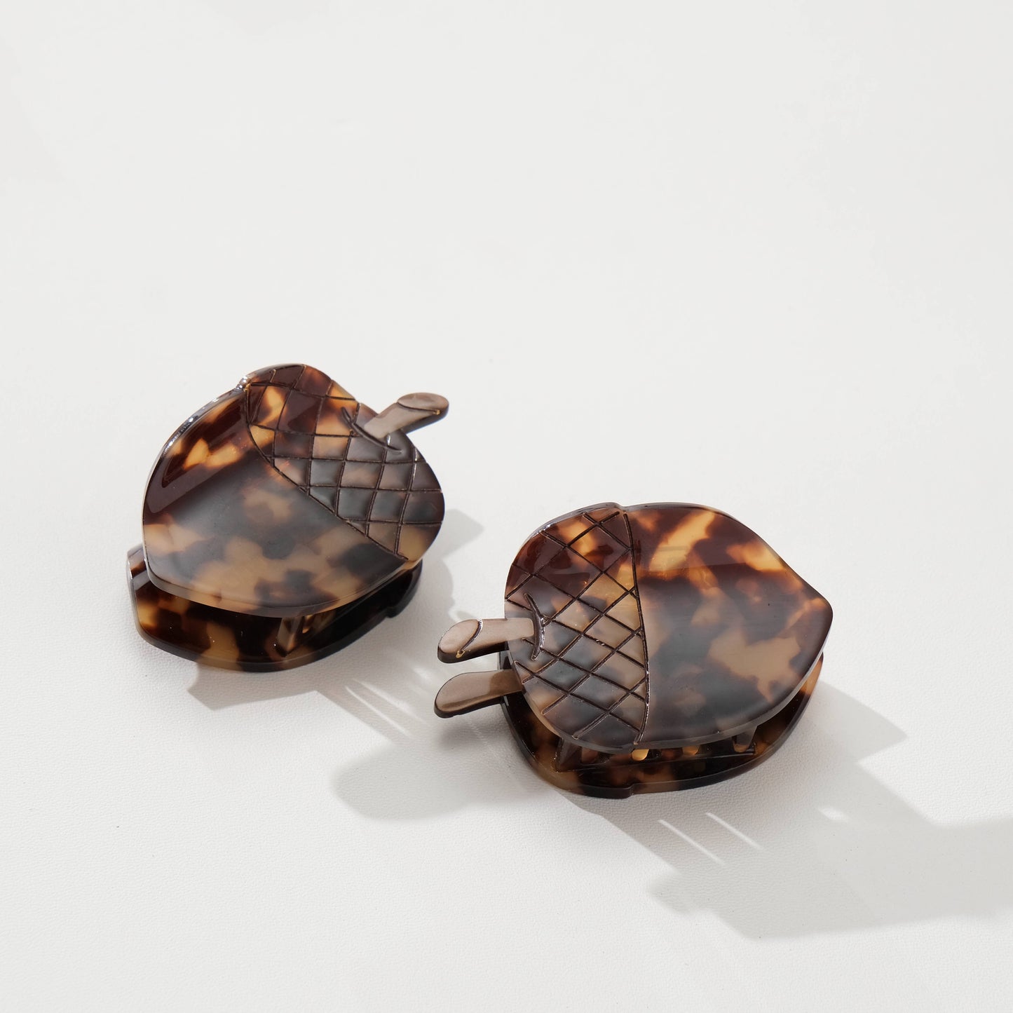 Acorn Claw Clip - Small