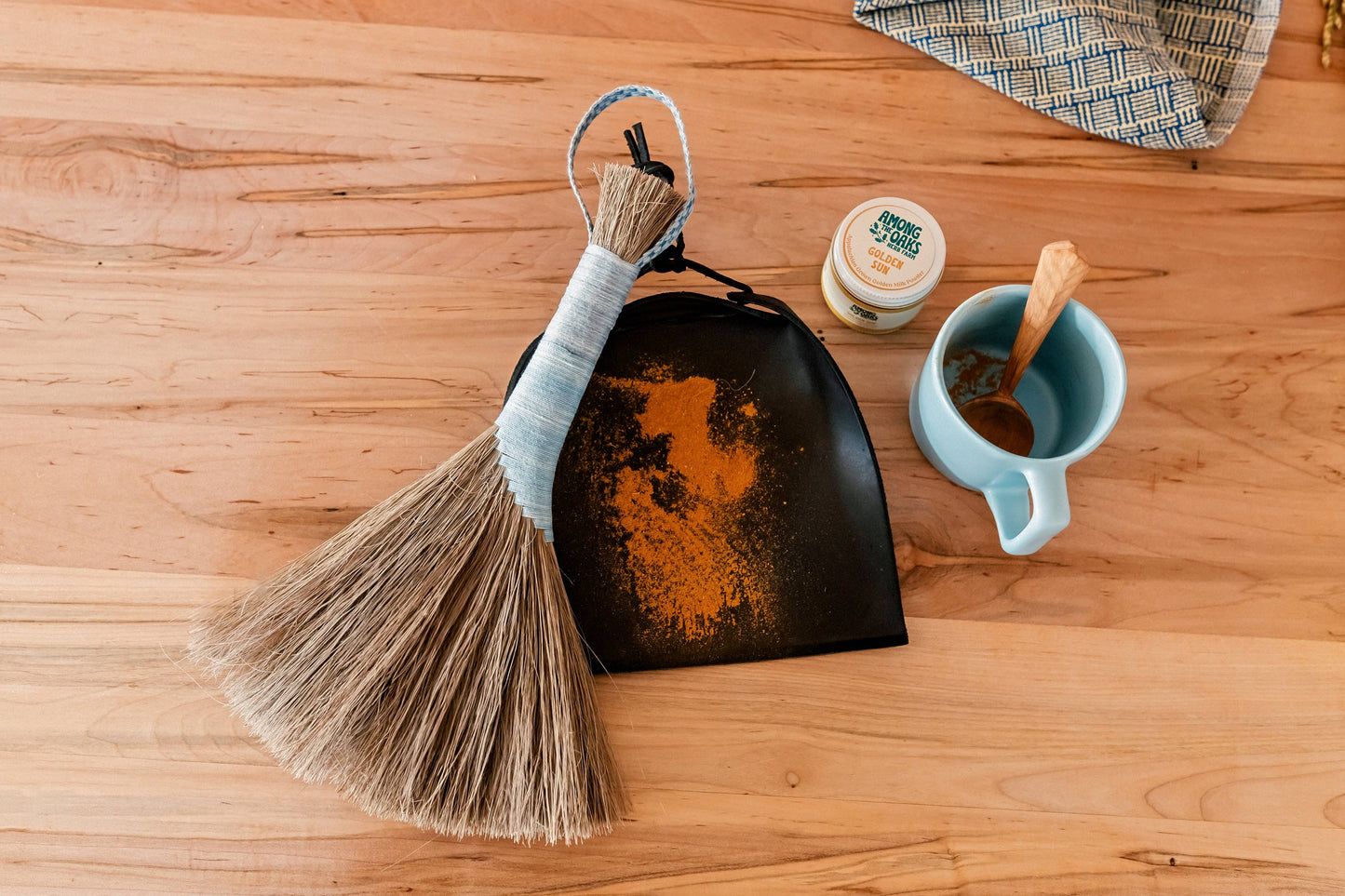 Tampico Wing brush/broom