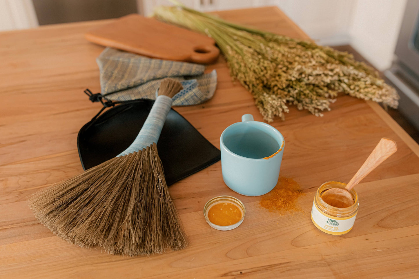 Tampico Wing brush/broom