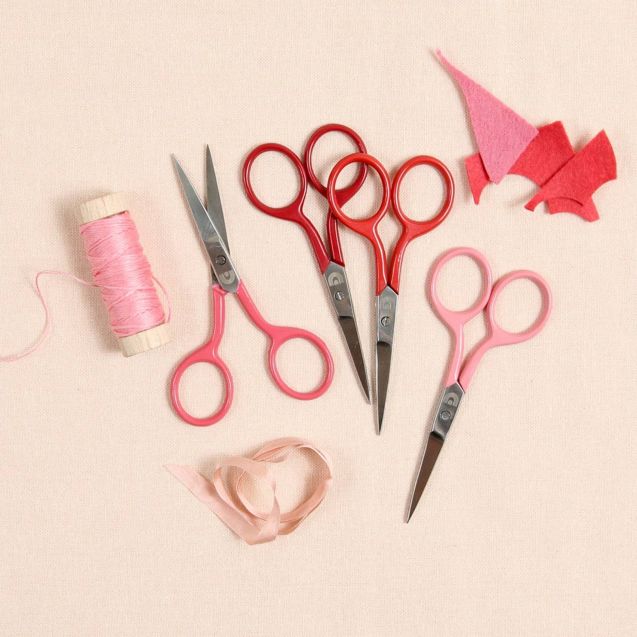Embroidery Scissors, Begonia