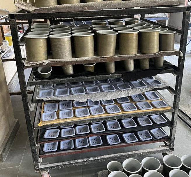 Tall Enamel Utensil Holder in Sulphur Yellow / Old Rose