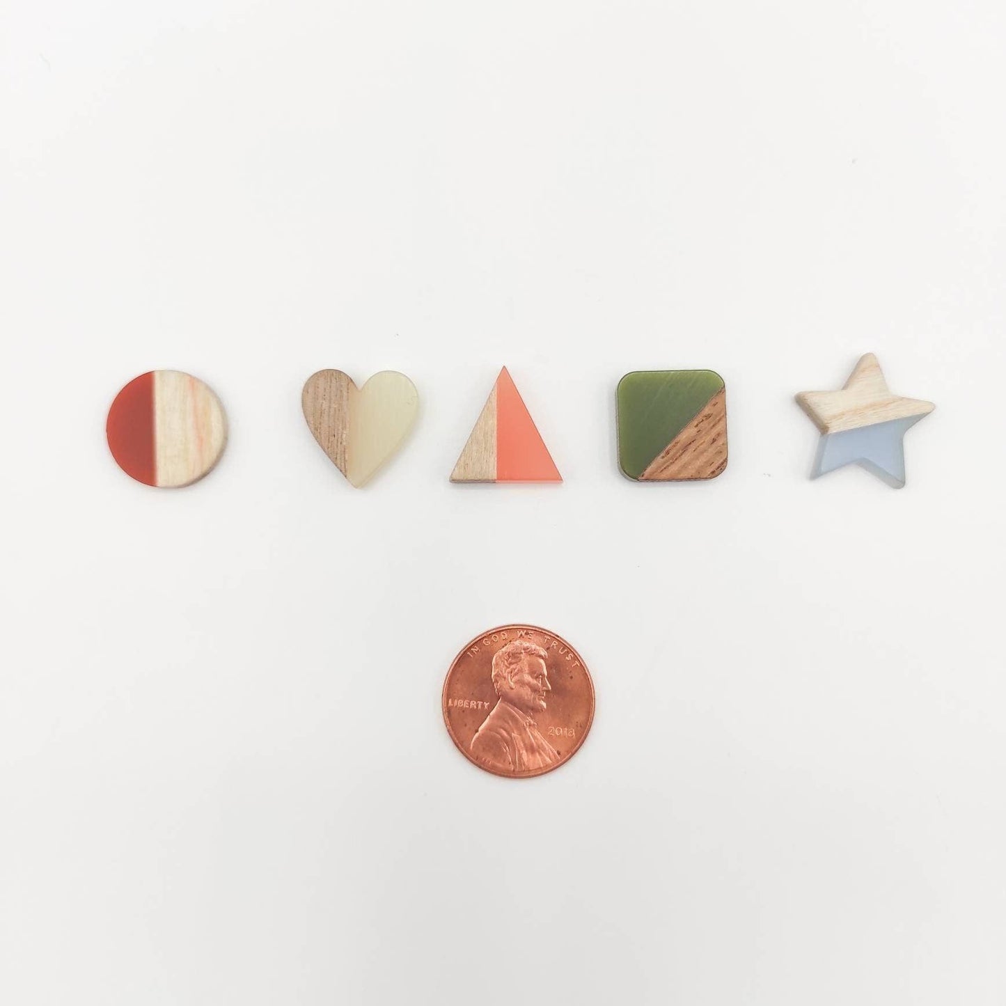 Small Triangle needle minder