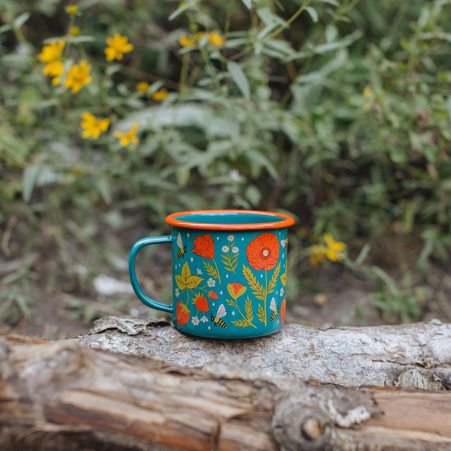 Enamel Coffee & Camp Mug | Garden Buzz | 16 oz | Poppies