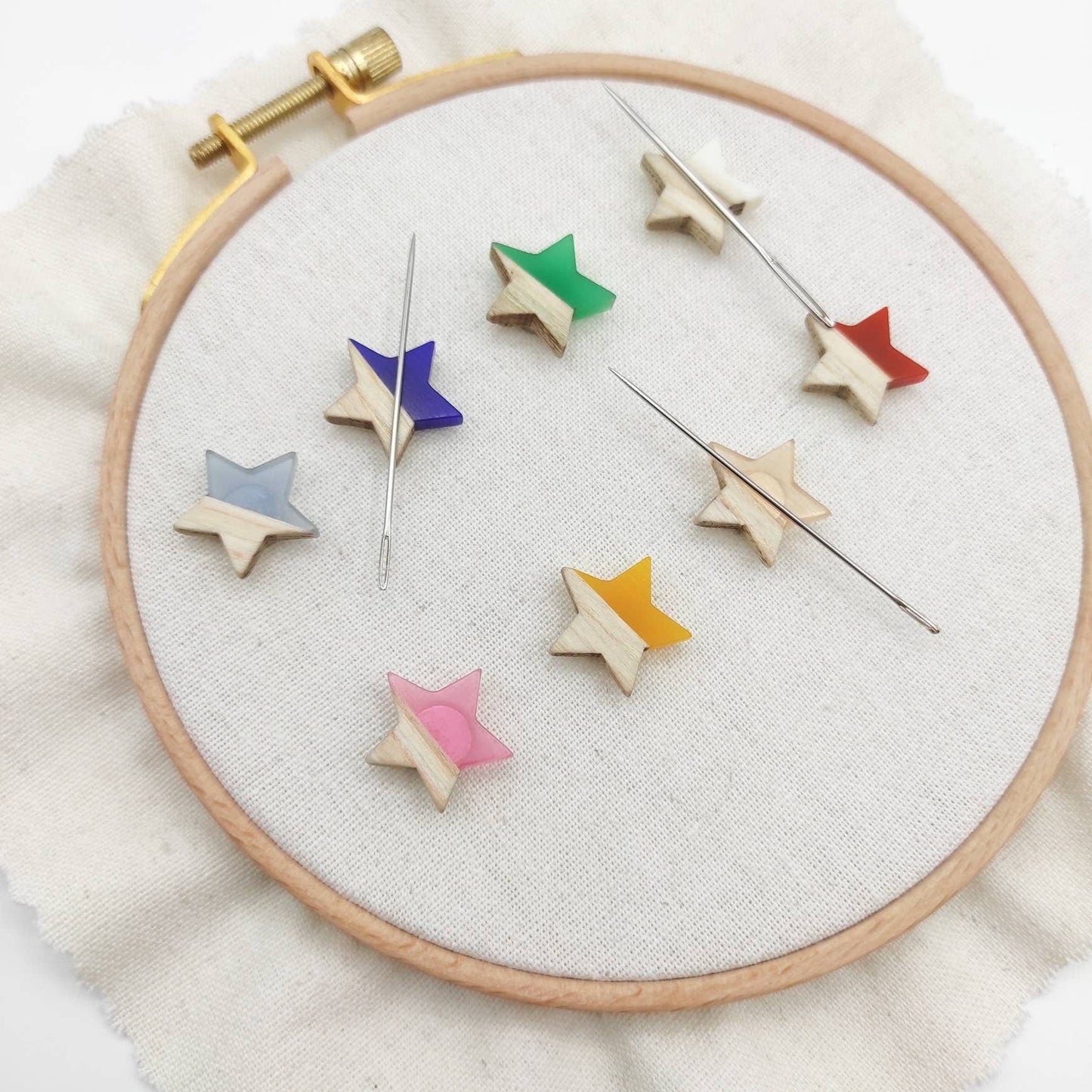 Small Star needle minder