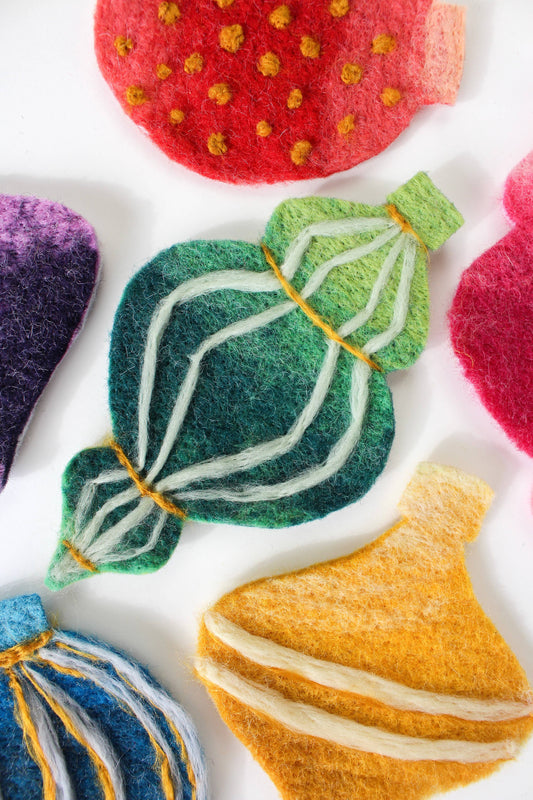 Christmas Bauble Felting Craft Kit