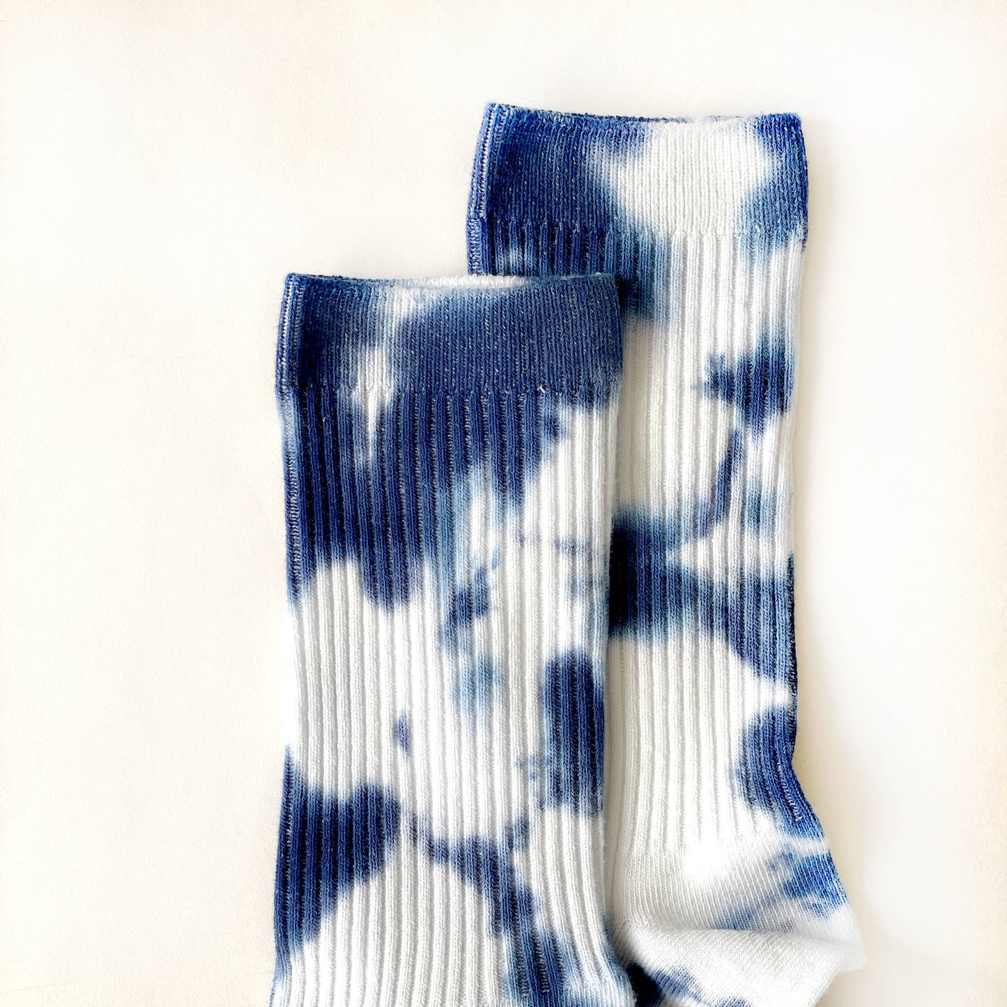 Indigo Tie-dye Dressy Socks